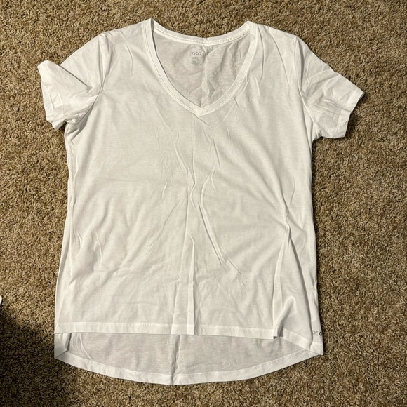 DSG Tops - DSG t-shirt, NWOT, XXL